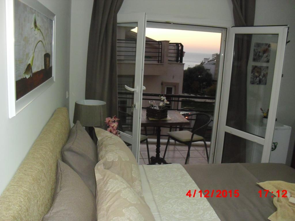Gaby Kuşadası