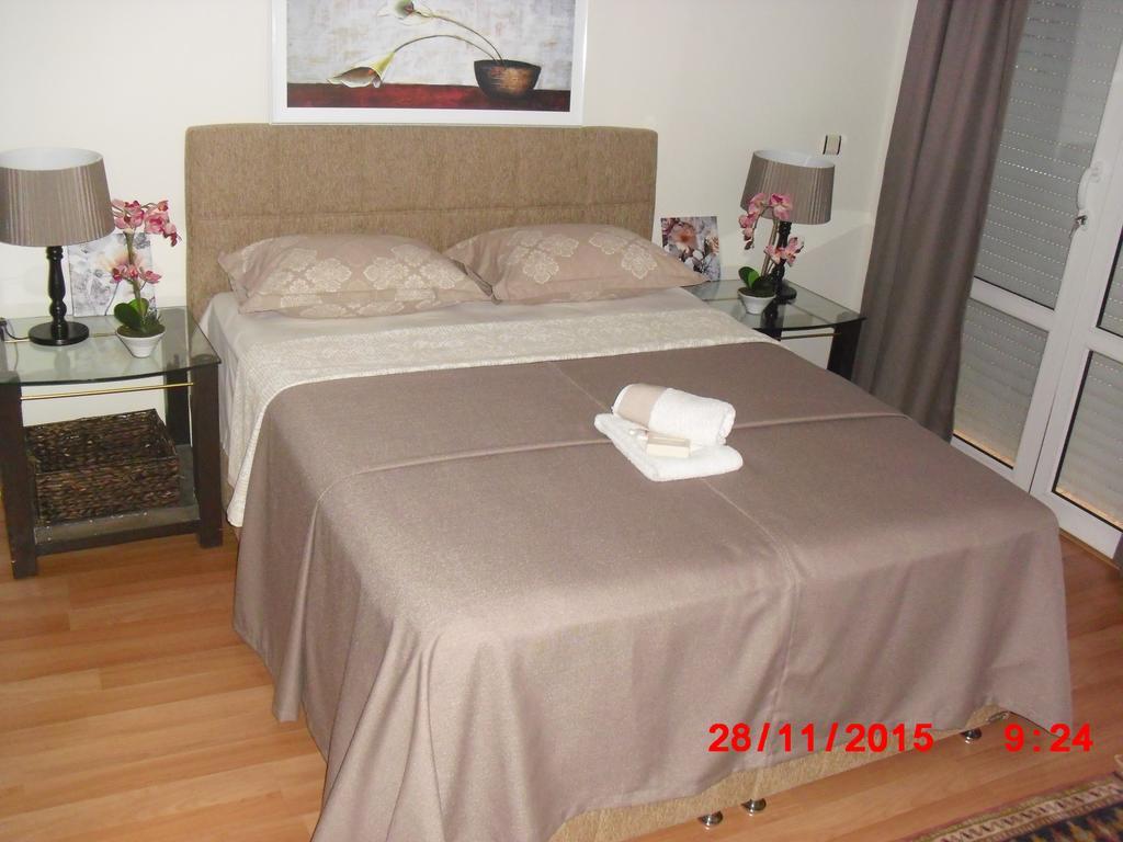 Gaby Kuşadası